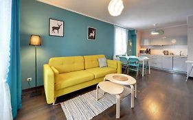 Kolorowy Apartament Sun Seasons 24 w Szklarskiej Porębie by Noclegi Renters